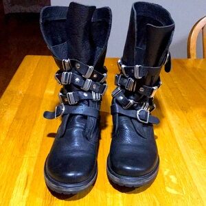 Womens Steve Madden biker boots